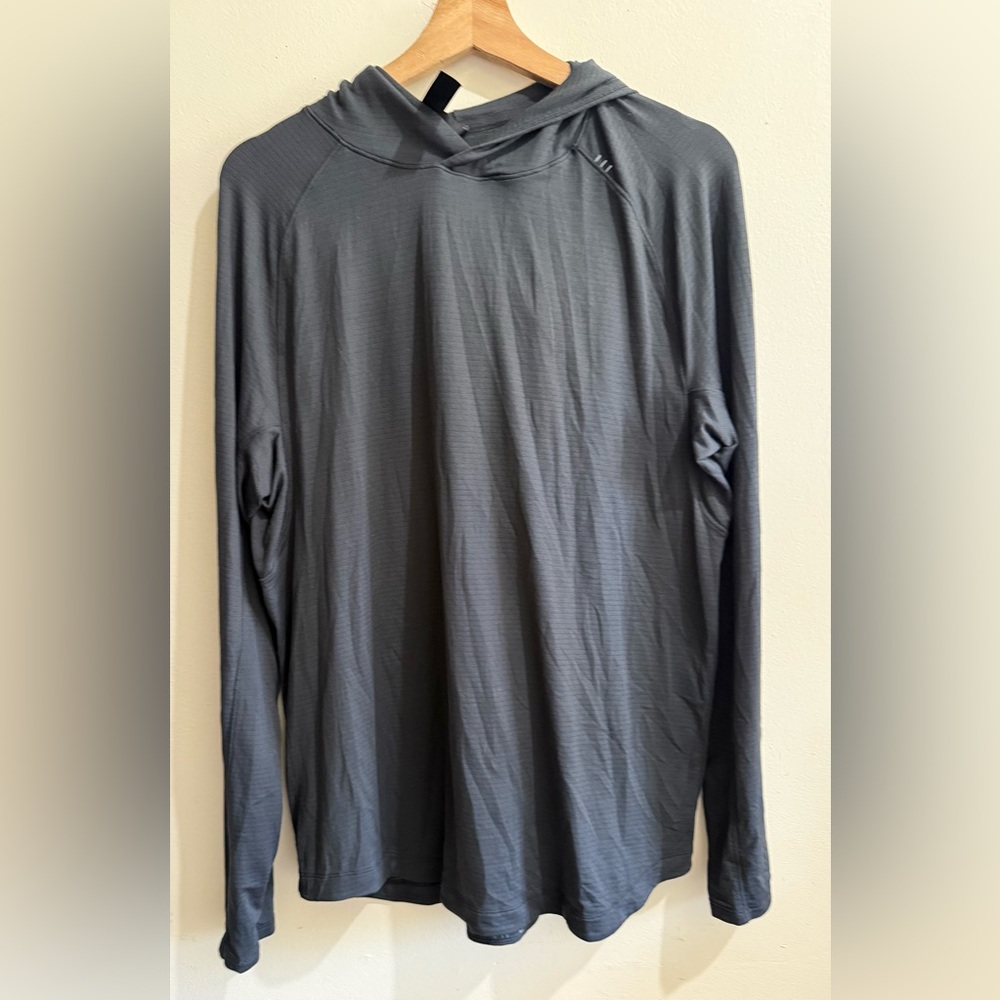 lululemon athletica Men's Gray Hooded Sweatshirt